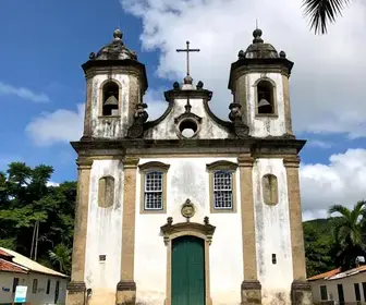 Descubra a História da Igreja de São Lourenço dos Índios em Niterói