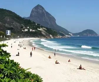 Descubra a Praia de Camboinhas: Um Paraíso em Niterói