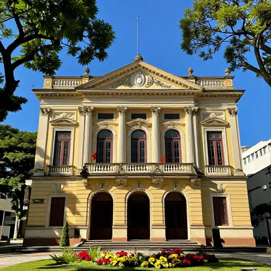 Teatro Eduardo Kraichete